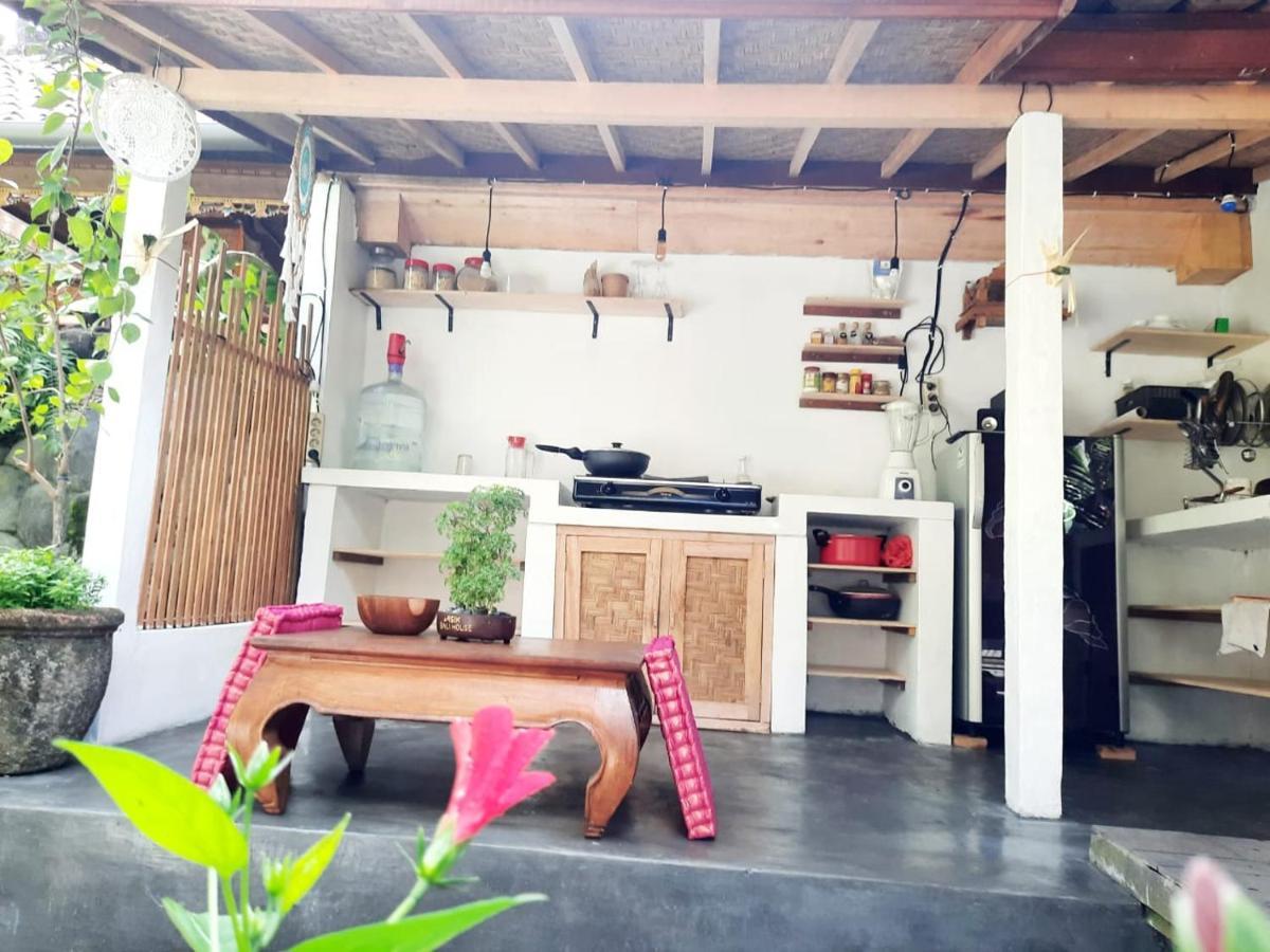 Asik Bali House Ubud Экстерьер фото